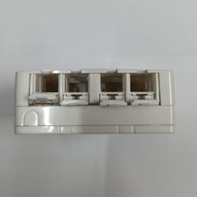 Carica l'immagine nel visualizzatore di Gallery, Borchia ottica 4 F.O. per FTTH
